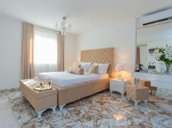 Urban Suites & Apartments โมสตาร์ ภายนอก รูปภาพ